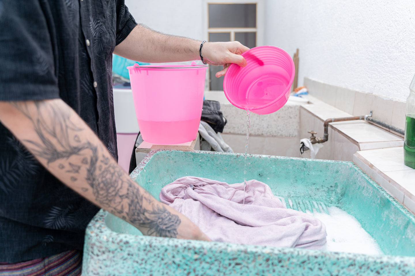 Hand washing DTF t-shirts - step by step hand washing instructions