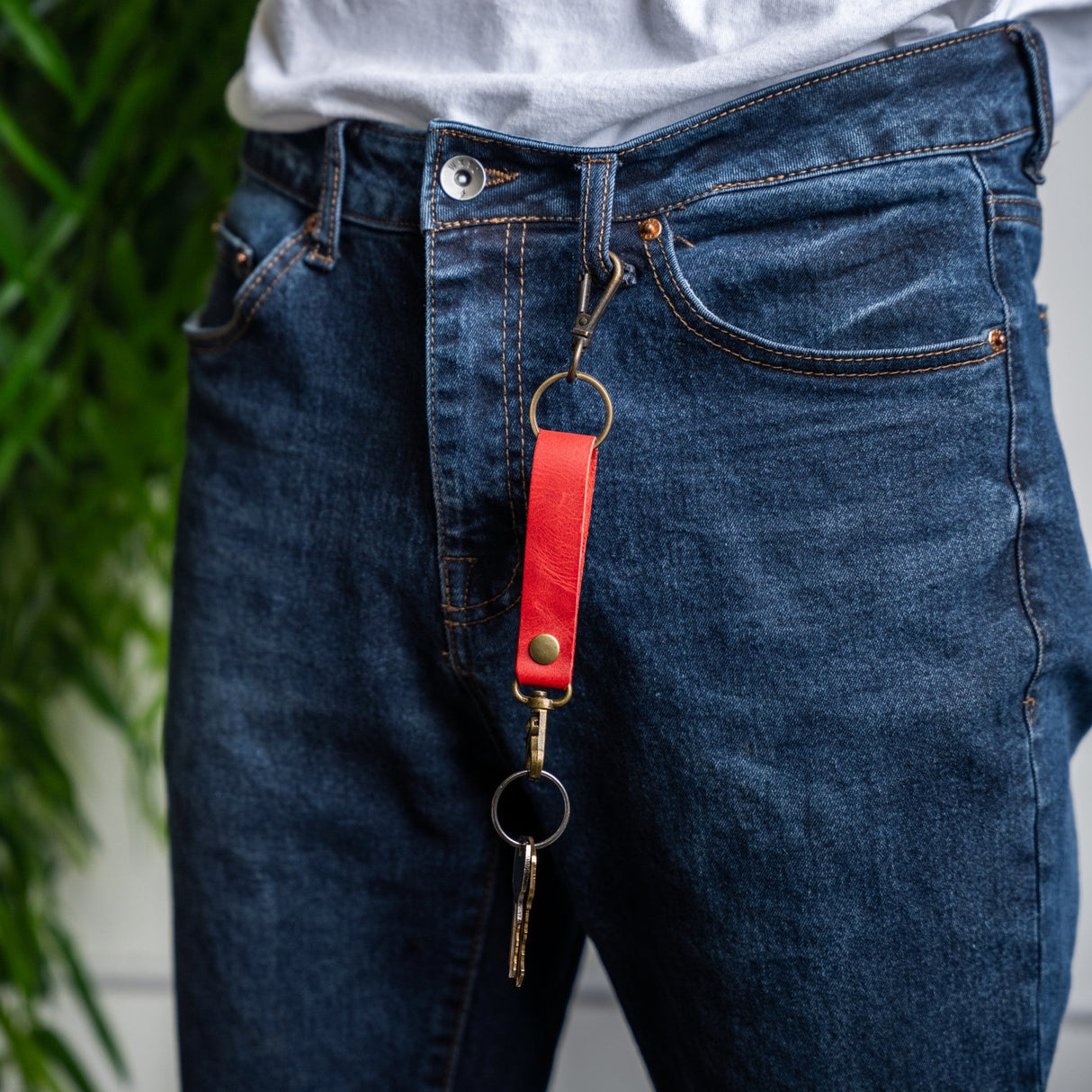 Custom Engraved Leather Keychain – Hook Transfer Kingdom