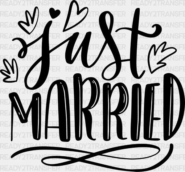 Just Married Heart Design - Honeymoon Iron On DTF Transfer